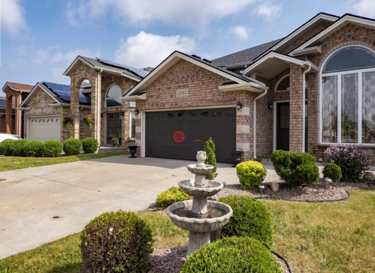 加拿大安大略省温莎4卧2卫的房产