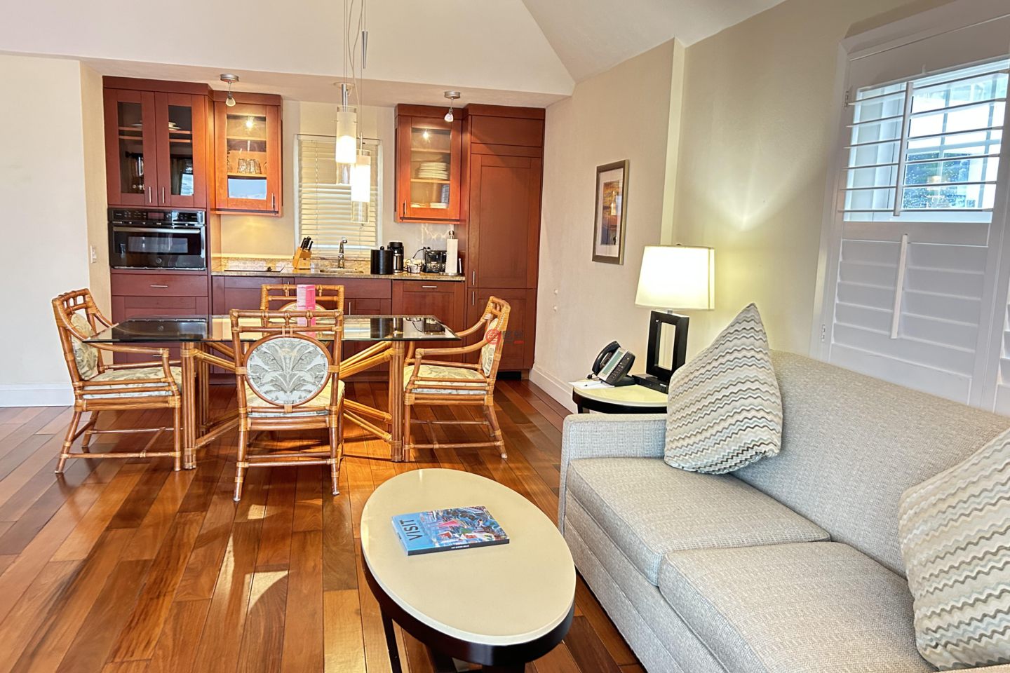 百慕达Paget的独栋别墅，Newstead Belmont Hills Unit 420 27 Harbour Road，编号77812024