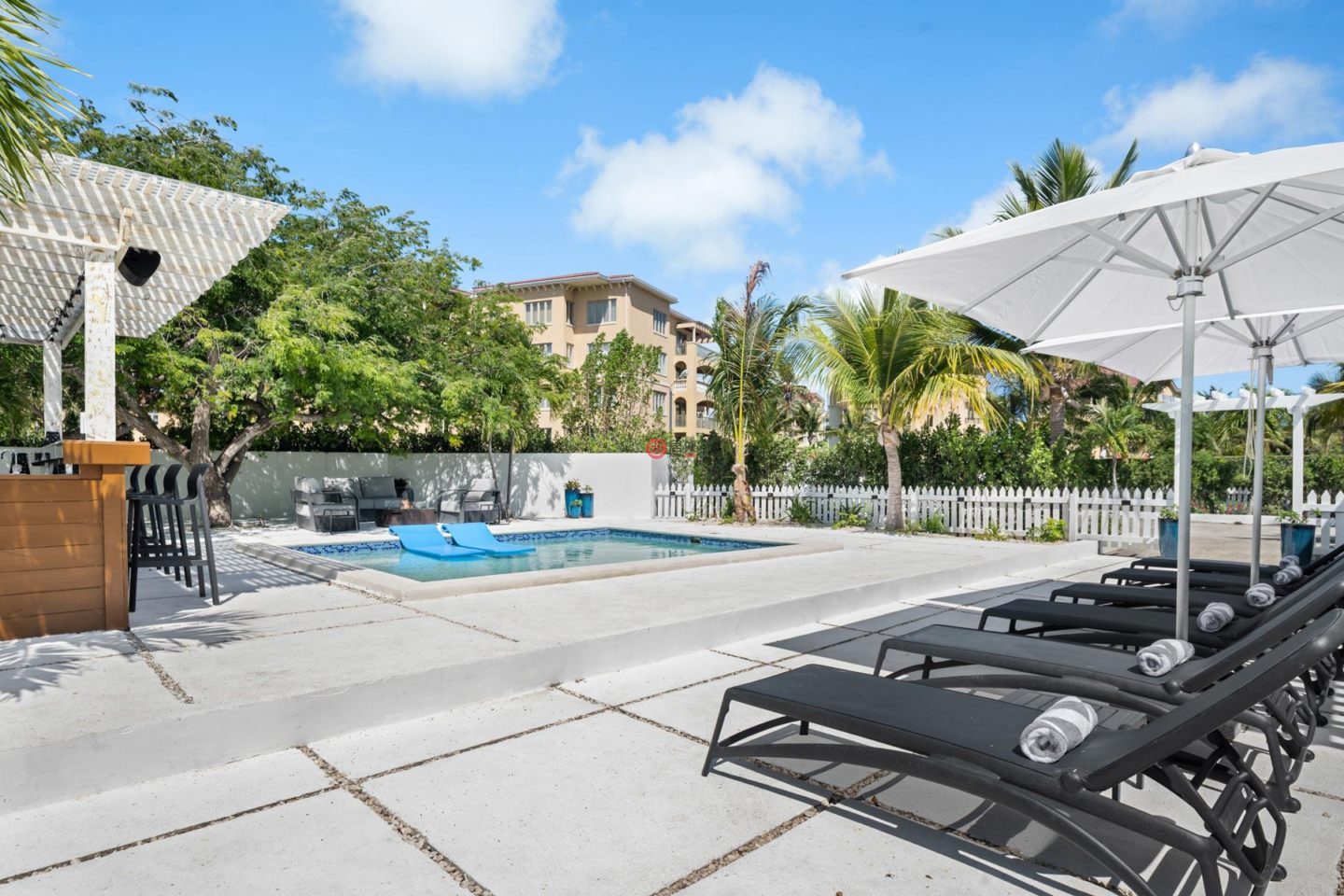 特克斯與凱科斯群島Grace Bay的独栋别墅，Ninety-Nine Steps Villa，编号77922840