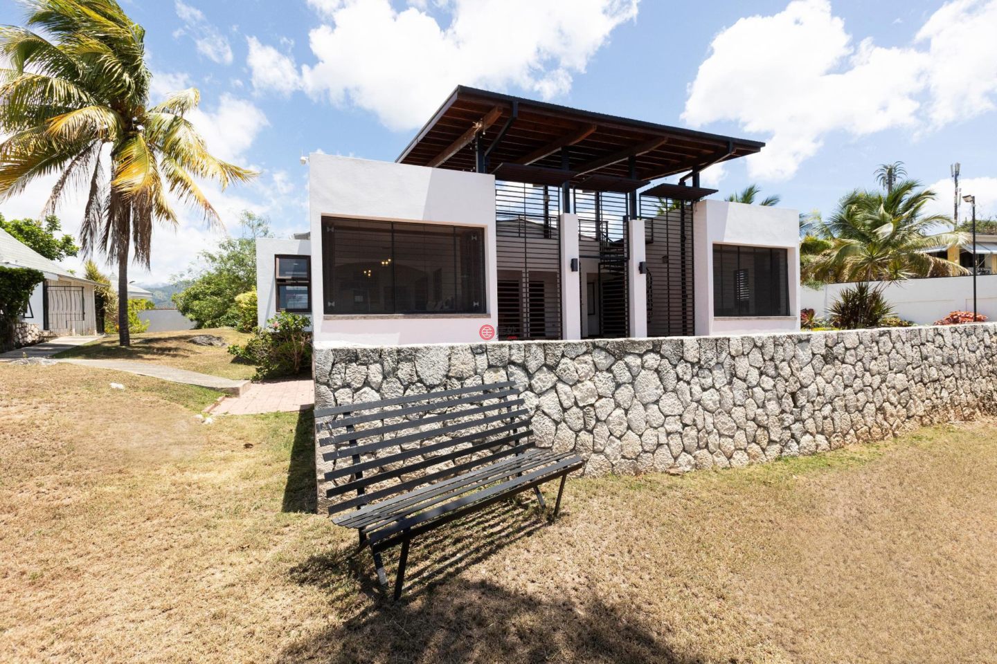 牙买加SurreySt Andrew的独栋别墅，4 Montclair Drive，编号77749669