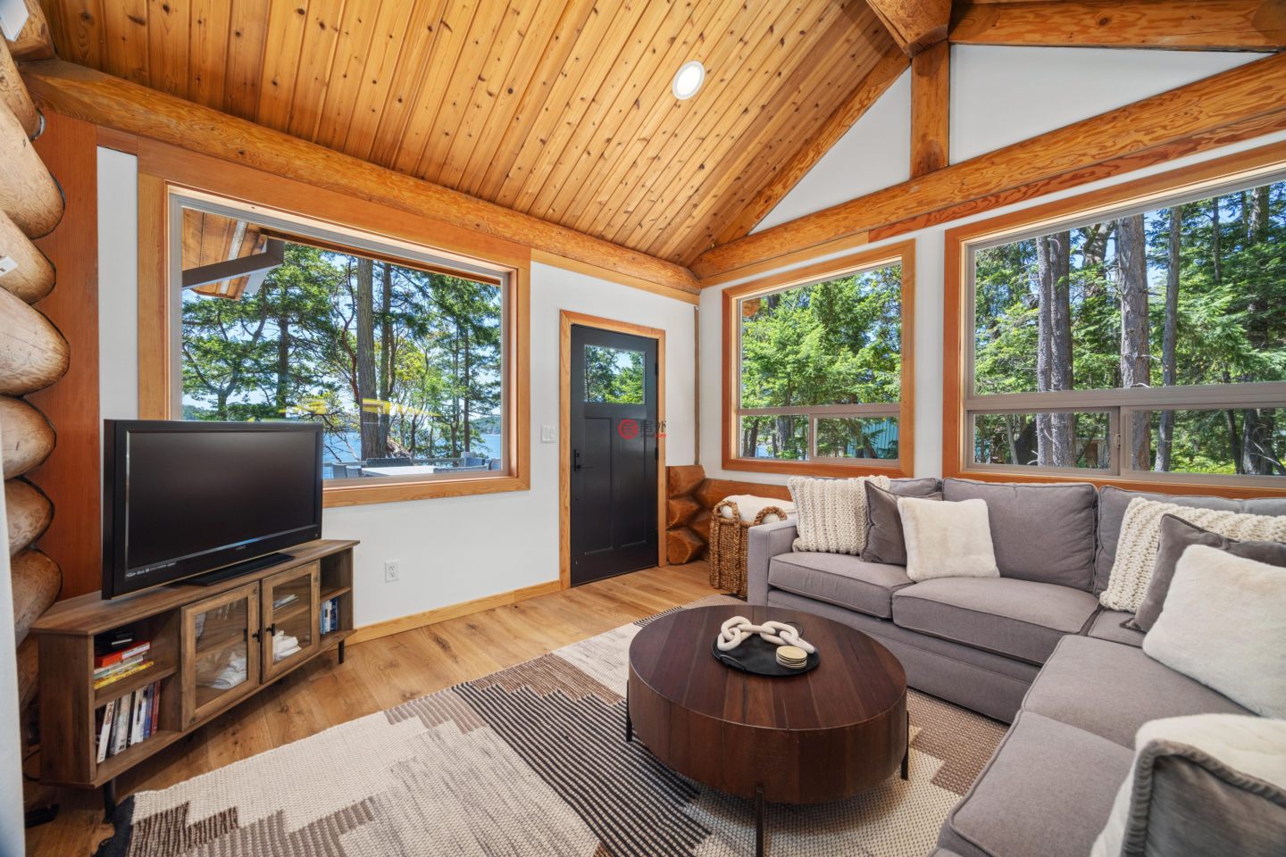 美国华盛顿州San Juan Island的独栋别墅,40 Driftwood Shores,编号78524631