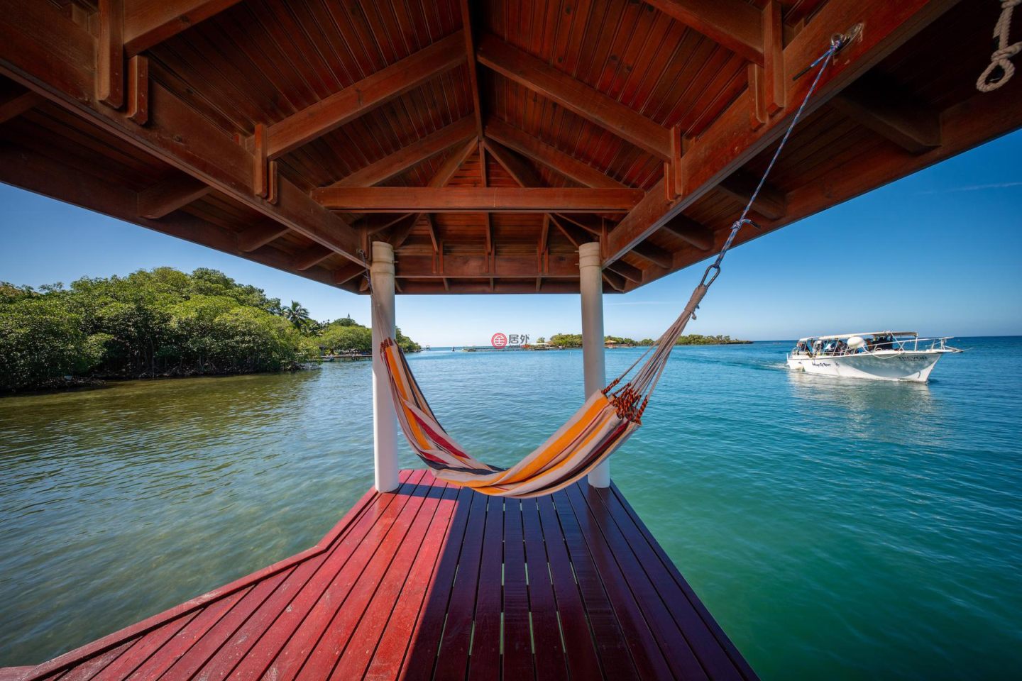 洪都拉斯海湾群岛Roatán的独栋别墅，Unique Over-The-Water Home Anthony's Key Road，编号76655198