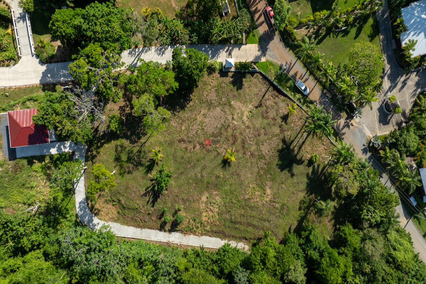 洪都拉斯海湾群岛Roatán的住宅用地，Lot H2 in the Gated Community of Guaiabara Beach，编号78474508