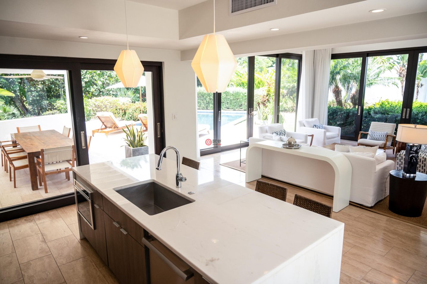 圣克里斯托弗和尼维斯岛NevisSt. Thomas Lowland的独栋别墅，Villas at Pinney's Beach 2003，编号77811638