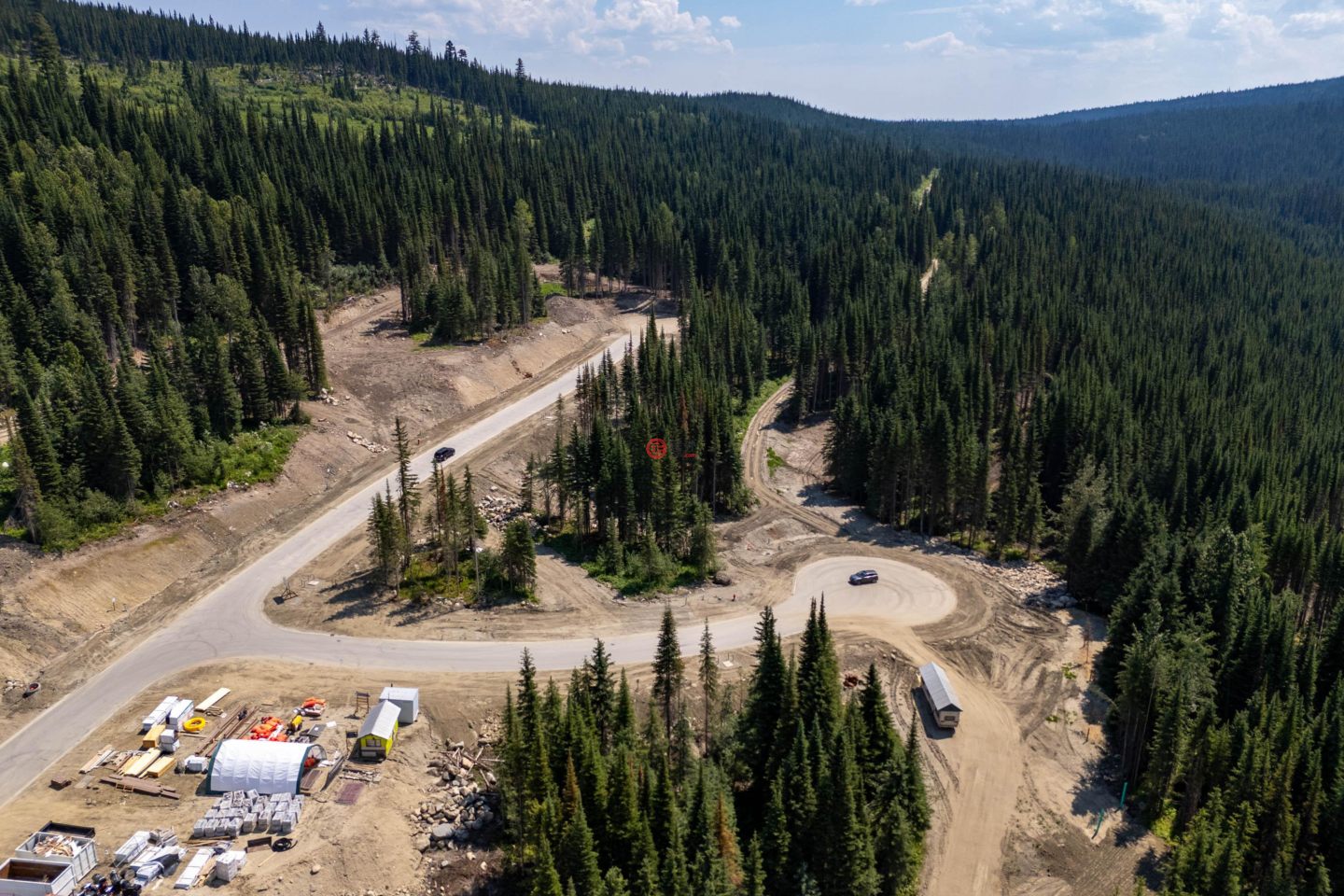 加拿大不列颠哥伦比亚省Sun Peaks的公寓,LOT 8 MCGILLIVRAY LAKE,编号75525548