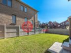 加拿大安大略省Whitchurch-Stouffville的独栋别墅，Hwy 48/Main St Stouffville，编号69309484