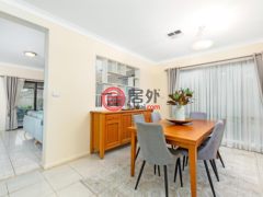 澳大利亚新南威尔士州Beaumont Hills的独栋别墅，6 Buller Circuit，编号56059353