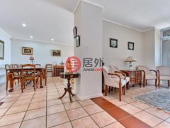 南非豪登省Randburg的独栋别墅，9a World's View 13 Rockey Drive Northcliff，编号77305896
