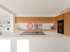 法国普罗旺斯-阿尔卑斯-蔚蓝海岸滨海萨纳里的独栋别墅，编号77650564