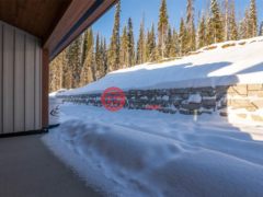 加拿大不列颠哥伦比亚省Sun Peaks的联排别墅，7000 MCGILLIVRAY LAKE，编号75521812