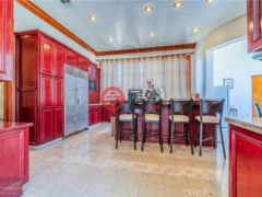 美国加州特哈查比的独栋别墅，30791 Fox Ridge Court，编号77160002