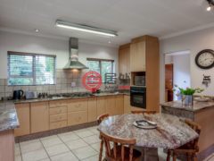 南非豪登省Randburg的独栋别墅，87 Maluti Avenue Northcliff，编号77421496