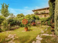 意大利NovaraOrta San Giulio的独栋别墅，Regione Garullo，编号78037205