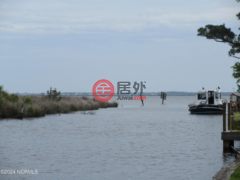 美国北卡罗莱纳州格兰迪的住宅用地，None 105 N Mallard Court N，编号73804963