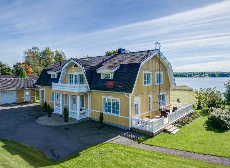 芬兰3卧4卫的房产